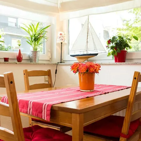 Ferienwohnung Mittendrin Bergisch Gladbach Buitenkant foto
